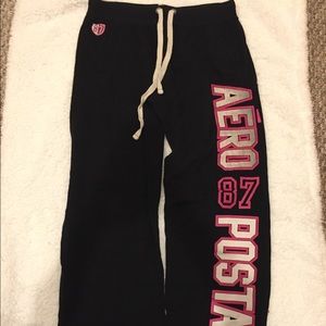 Black Aéropostale Sweatpants